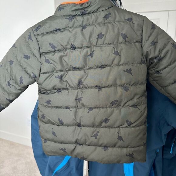 Like New Kids Headquarters Dinosaur Puffer Jacket. Toddler boys size 3 - Picture 4 of 6